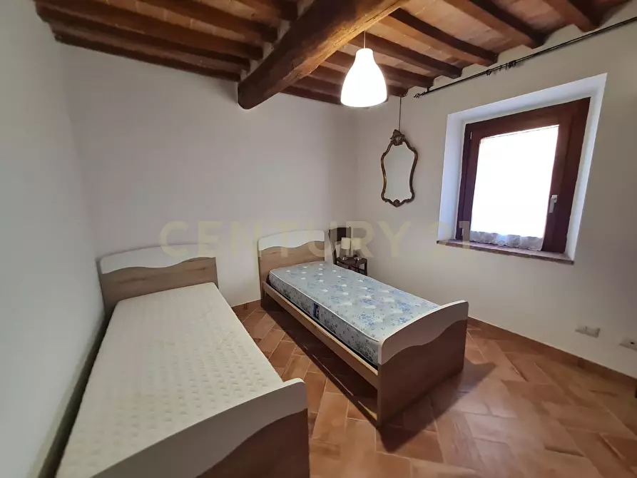 Immagine 10 di Casa semindipendente in vendita  in Via Volterra 20 a Cinigiano