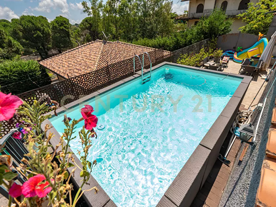 Immagine 31 di Villa in vendita  in Via Monpeluso 8 a Nicolosi