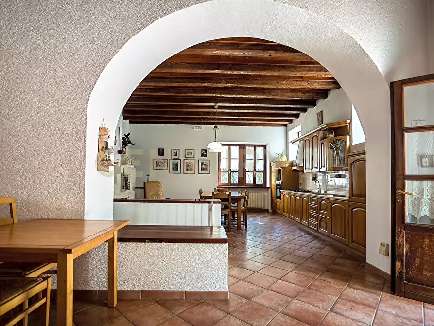Immagine 47 di Villa in vendita  in Via Adige 25 a Brentino Belluno