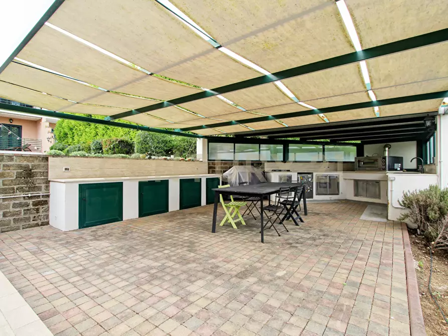 Immagine 16 di Casa trifamiliare in vendita  in Via di Casal Boccone 256 a Roma