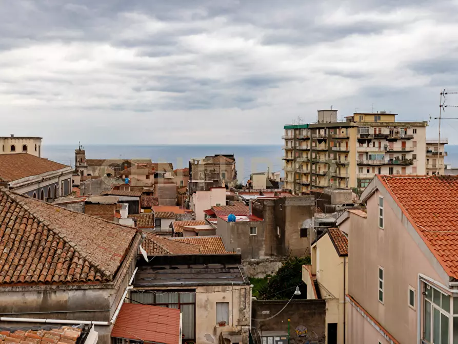 Immagine 71 di Pentalocale in vendita  in Via Lorenzo Maddem 67 a Acireale