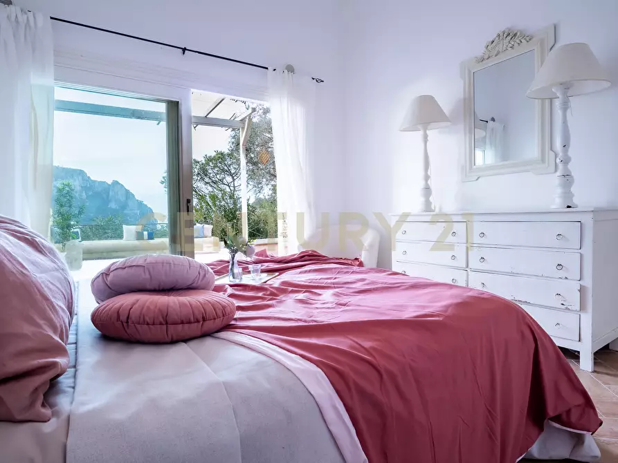 Immagine 28 di Villa in vendita  in Via Tuoro 11 a Capri