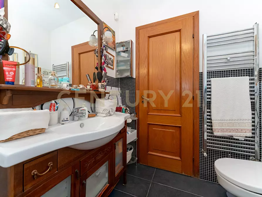 Immagine 22 di Quadrilocale in vendita  in Via Nizzeti 60 a Catania