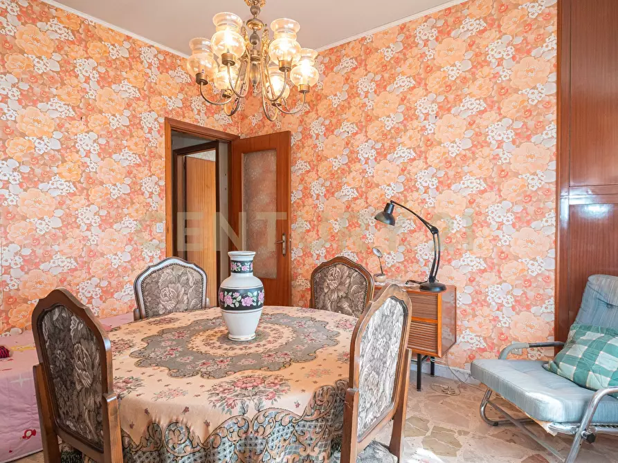 Immagine 8 di Pentalocale in vendita  in Via Roma 135 a Enna