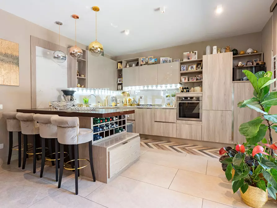 Immagine 38 di Villa in vendita  in Via Monpeluso 8 a Nicolosi