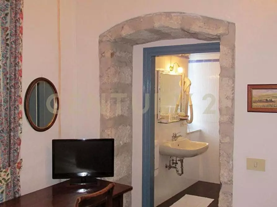 Immagine 13 di Albergo/B&B/Residence in vendita  in Via Italia 43 a Manciano