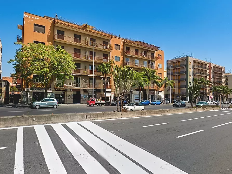 Immagine 4 di Quadrilocale in vendita  in Via Vincenzo Giuffrida 194 a Catania