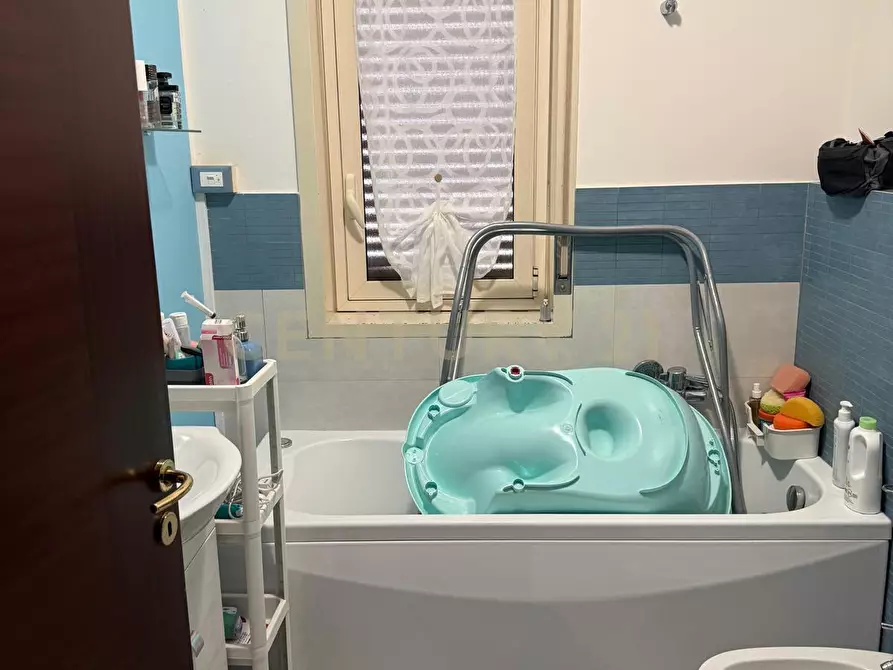 Immagine 15 di Quadrilocale in vendita  in Via Sebastiano Catania 325 a Misterbianco