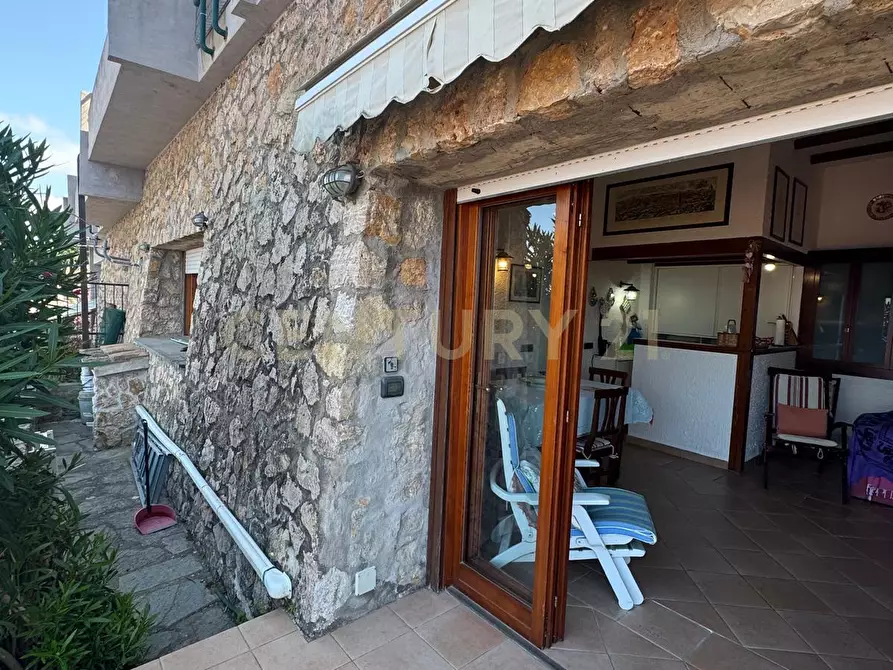 Immagine 8 di Trilocale in vendita  in Via del Sole a Monte Argentario