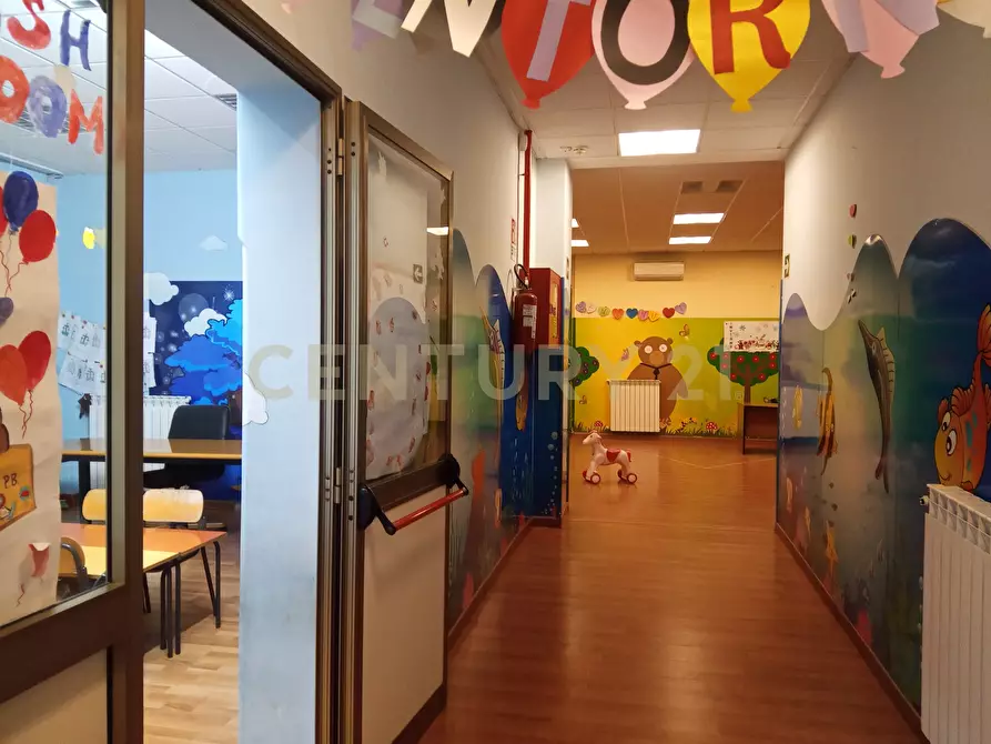 Immagine 30 di Ufficio in vendita  in Via Nazionale 51 a Camporotondo Etneo