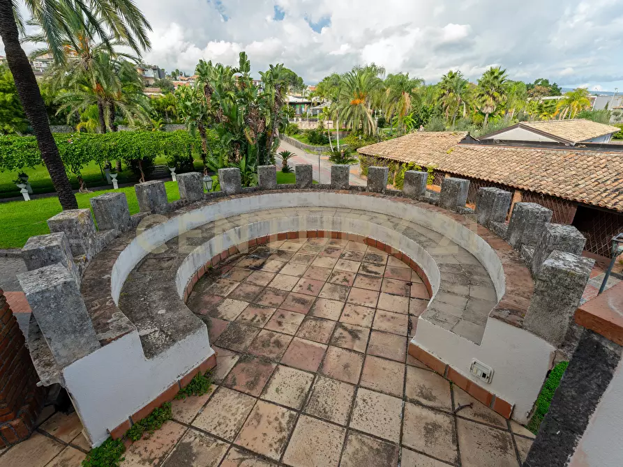 Immagine 52 di Rustico / casale in vendita  in Via Castelnuovo Don Bosco 68 a Acireale