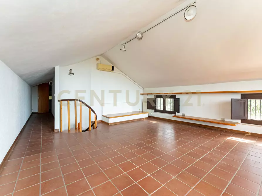 Immagine 27 di Villa in vendita  in Via Gallinaro 22 a Aci Castello