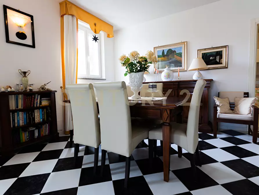 Immagine 3 di Villa in vendita  in Via Giacomo Puccini a Tempio Pausania