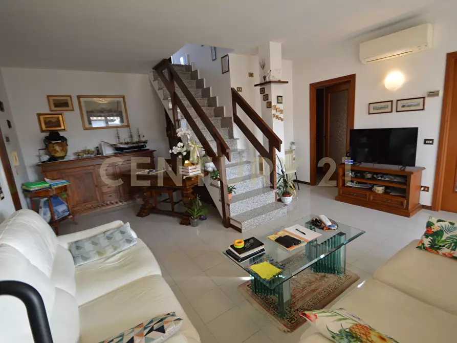 Immagine 3 di Quadrilocale in vendita  in Via Giovanni Verga 11 a Grosseto