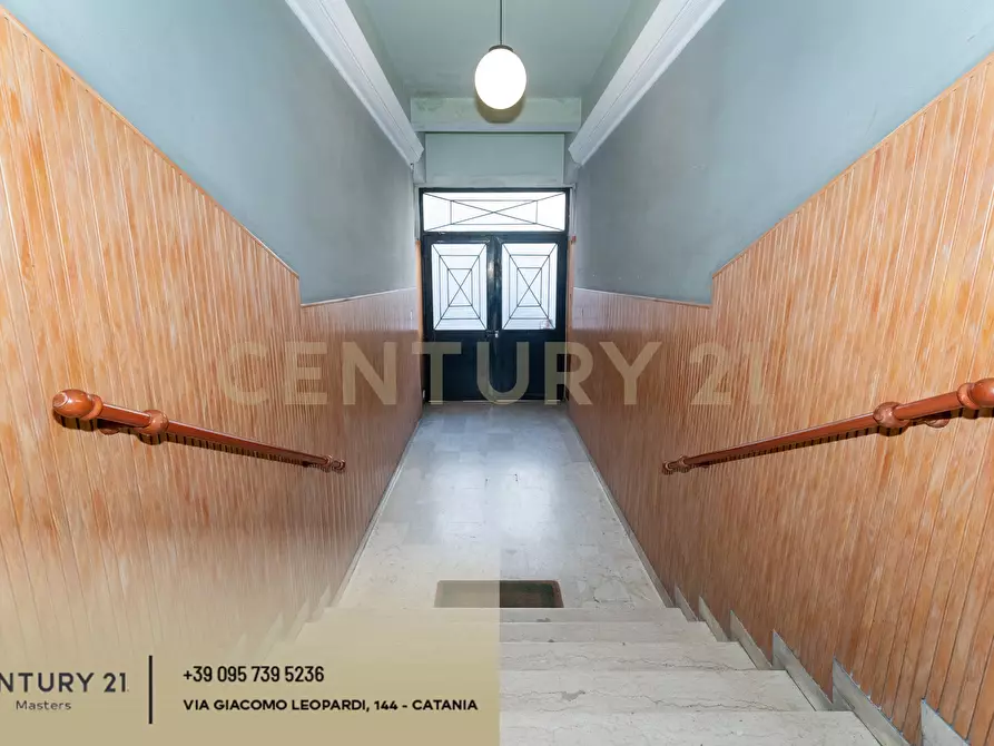 Immagine 48 di Attico in vendita  in Via Gargano 31 a Catania