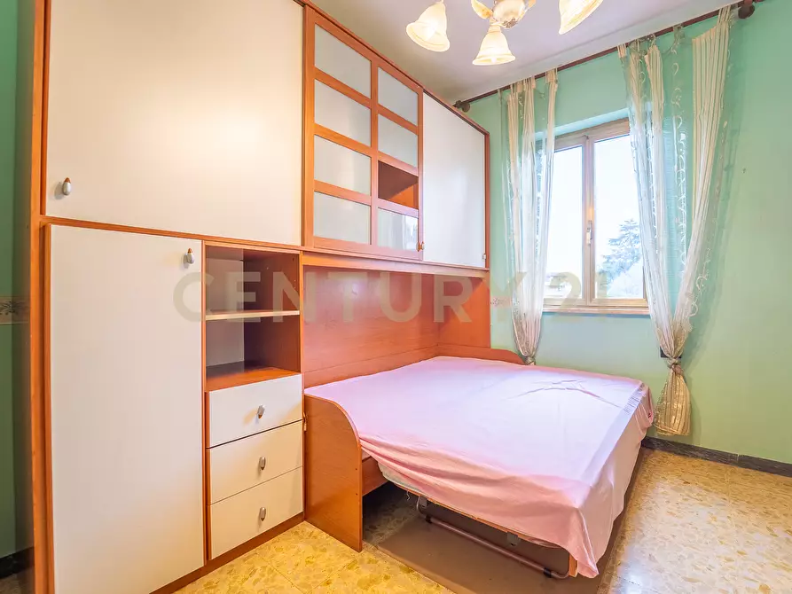 Immagine 13 di Pentalocale in vendita  in Via Due Giugno 66 a Fonte Nuova