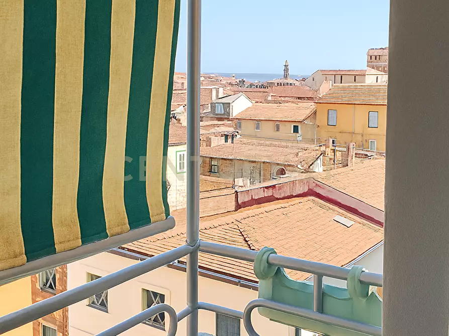 Immagine 4 di Quadrilocale in vendita  in Via dell'Indipendenza a Piombino