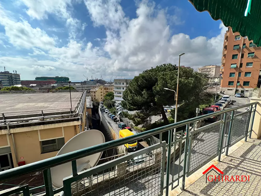 Immagine 27 di Trilocale in affitto  in VIA LODOVICO CALDA 11 a Genova
