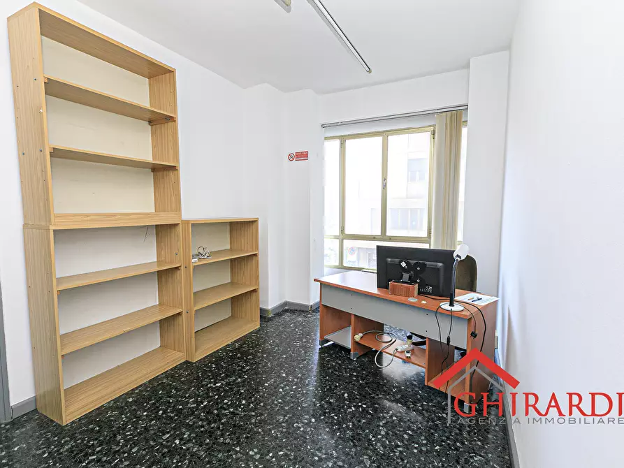 Immagine 11 di Ufficio in vendita  in VIA ERIDANIA 8 a Genova