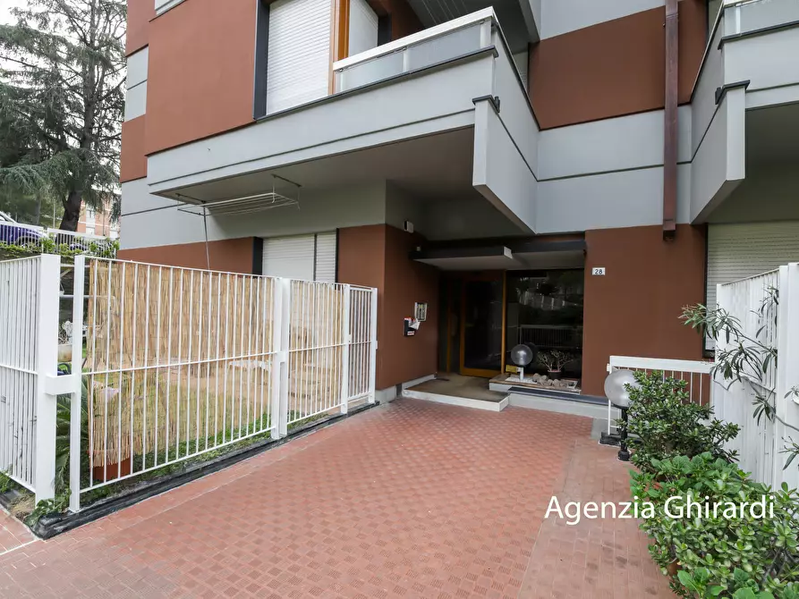 Immagine 42 di Quadrilocale in affitto  in Via Briscata 28 a Genova