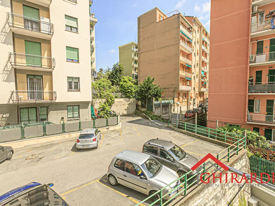 Immagine 31 di Quadrilocale in vendita  in VIA DELL'ALLORO 7 a Genova