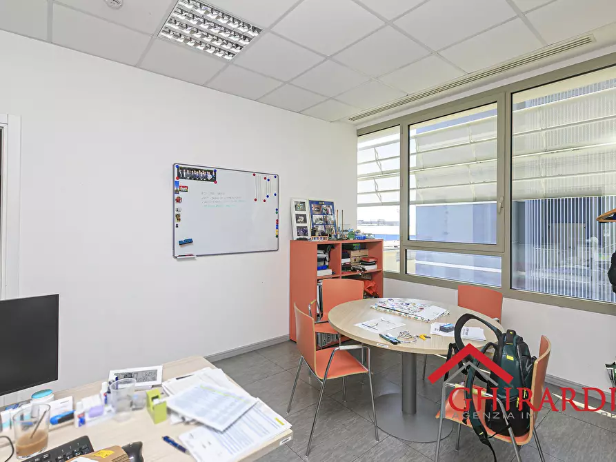 Immagine 14 di Ufficio in vendita  in Via delle Nuove Tecnologie Enrico Albareto 21 a Genova