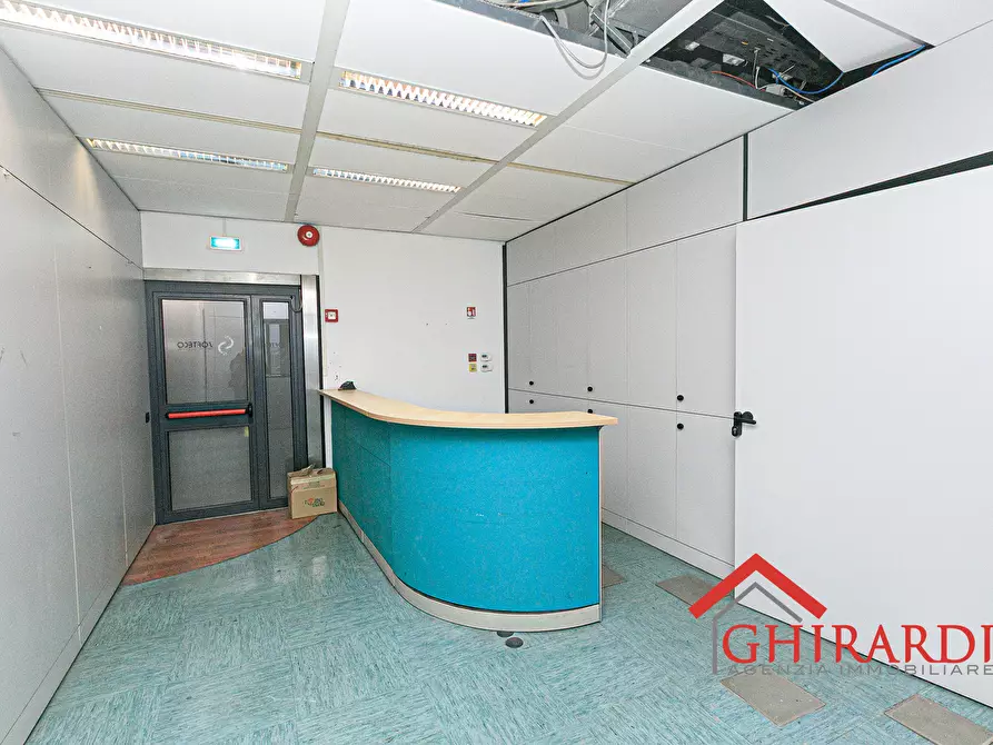 Immagine 3 di Ufficio in affitto  in VIA DE MARINI 1 a Genova