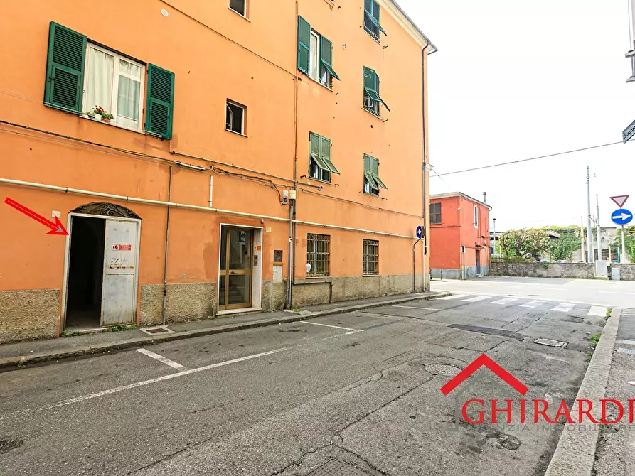 Immagine 1 di Locale commerciale in affitto  in Via Giacomo Puccini a Genova