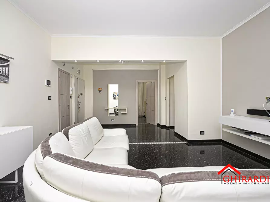 Immagine 8 di Pentalocale in affitto  in Via Alberto Picco 4 a Genova