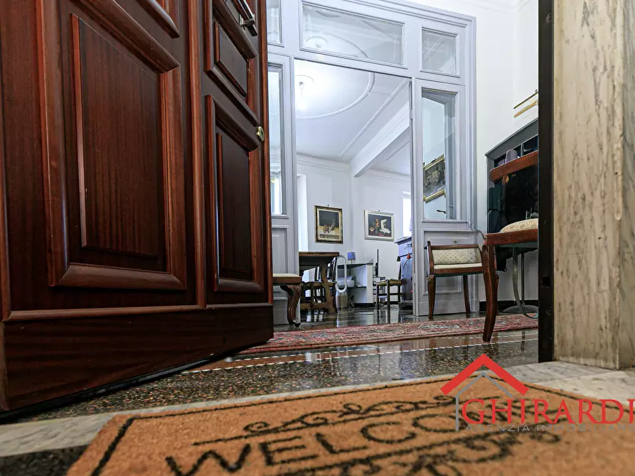 Immagine 2 di Trilocale in vendita  in VIA SESTRI 2 a Genova