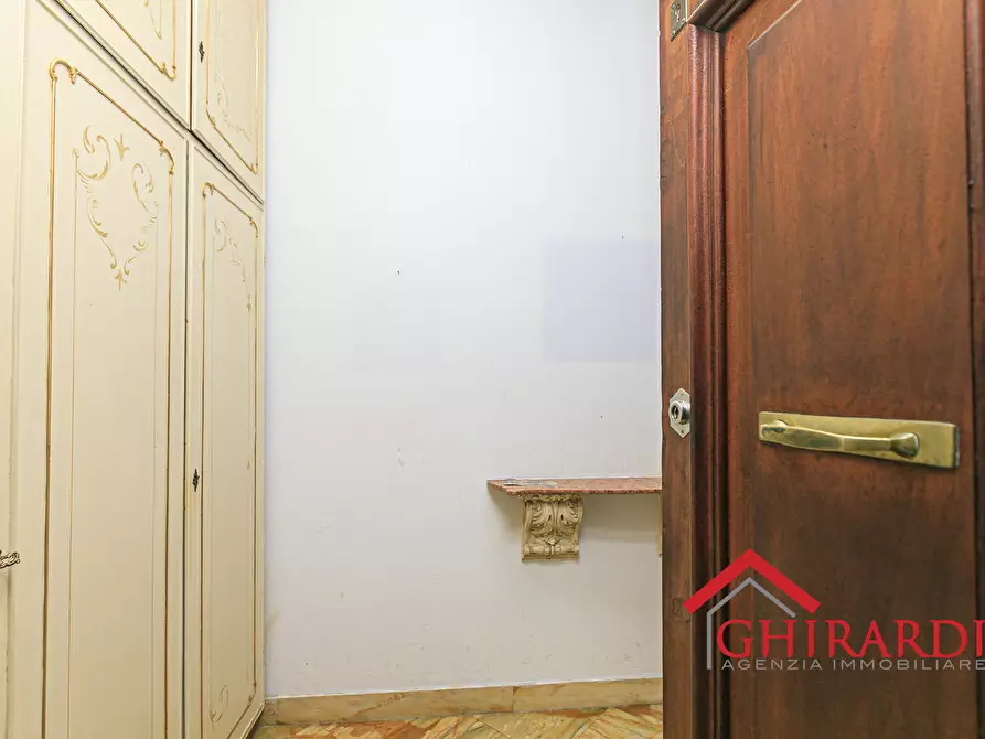 Immagine 2 di Quadrilocale in vendita  in Piazza Cristoforo Bonavino 11 a Genova