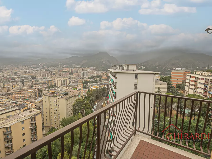 Immagine 29 di Quadrilocale in vendita  in SALITA CAMPASSO SAN NICOLA 56 a Genova