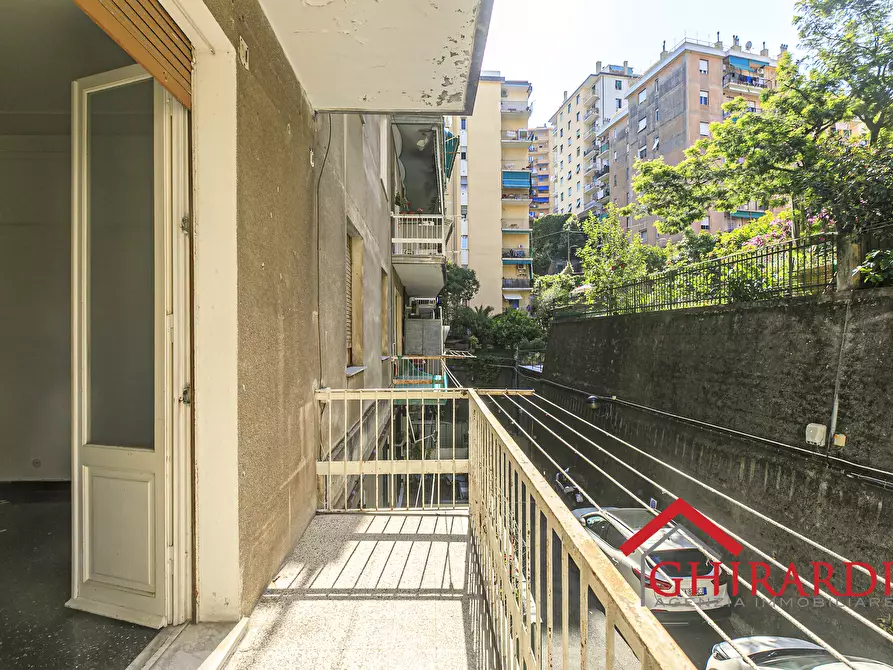 Immagine 23 di Bilocale in vendita  in Via Antonio Sant'Elia 21 a Genova