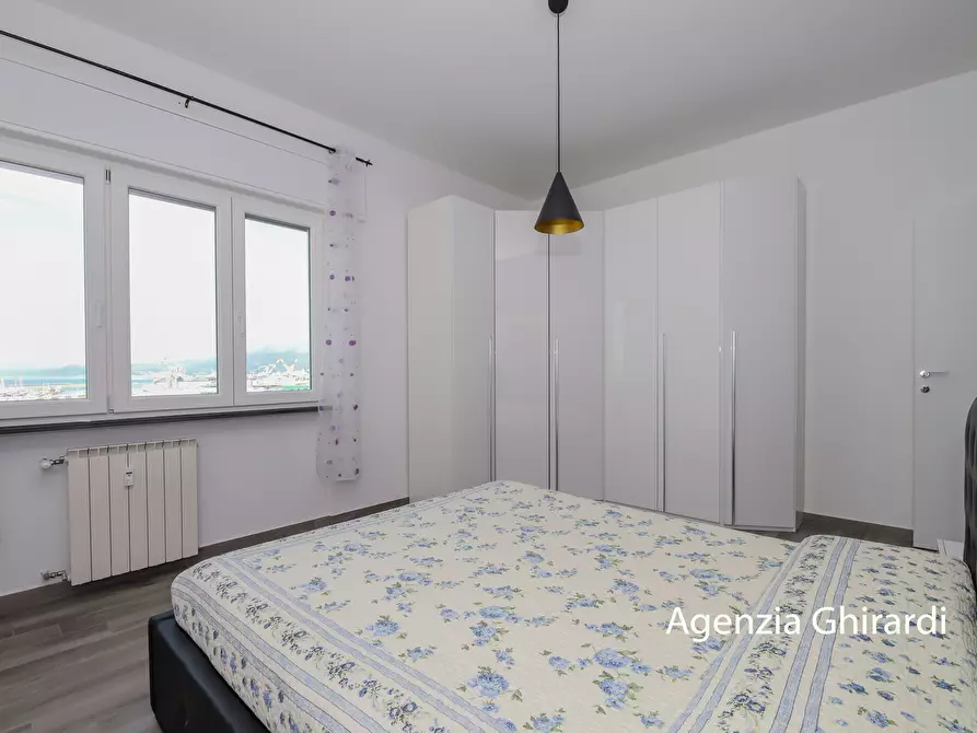Immagine 17 di Bilocale in affitto  in VIA LODOVICO CALDA 3H a Genova