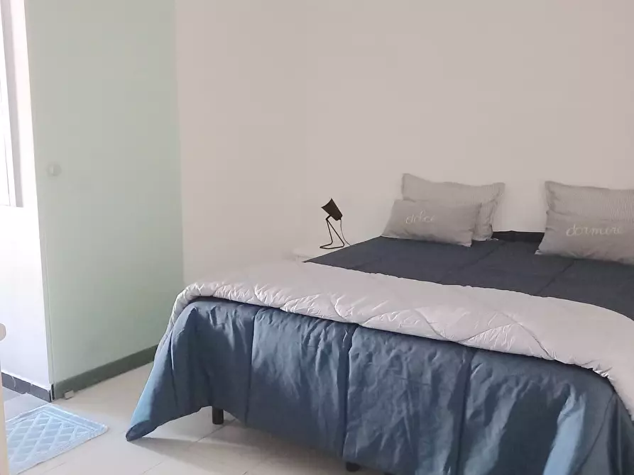 Immagine 13 di Bilocale in affitto  in VIA R.A.VIGNA 8 a Genova