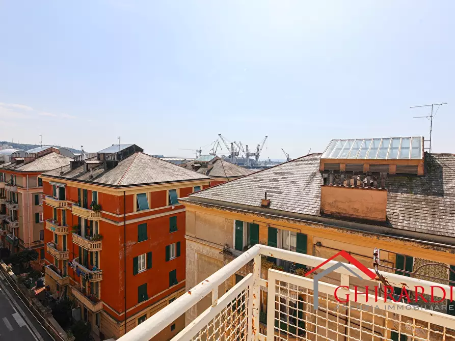 Immagine 42 di Trilocale in vendita  in VIA DELL'INSURREZIONE 12A a Genova