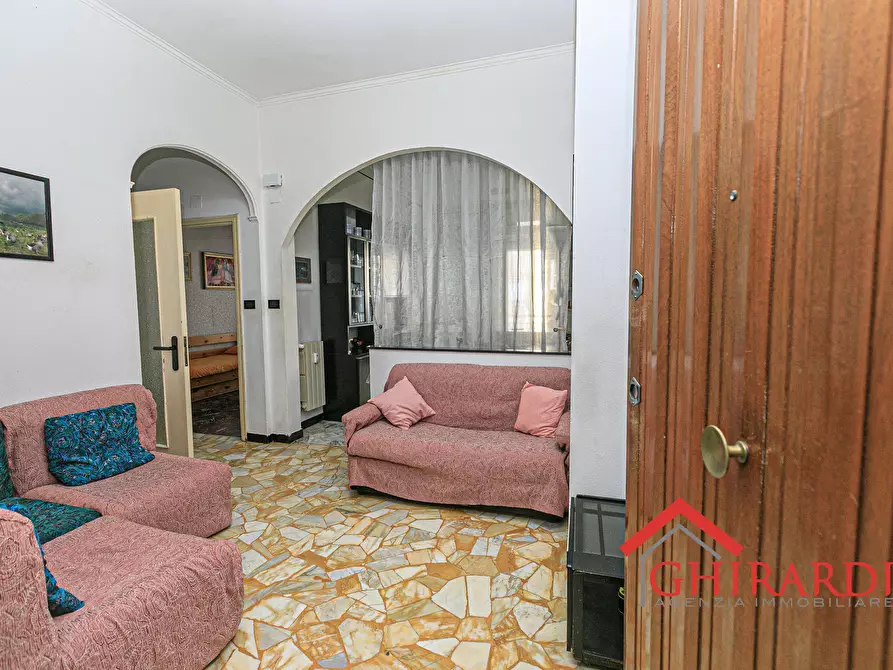 Immagine 2 di Trilocale in affitto  in VIA CANESI 56 a Genova