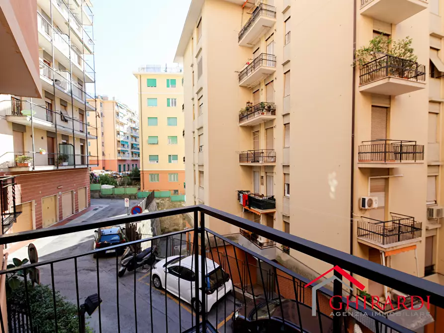Immagine 24 di Trilocale in affitto  in VIA CANESI 56 a Genova