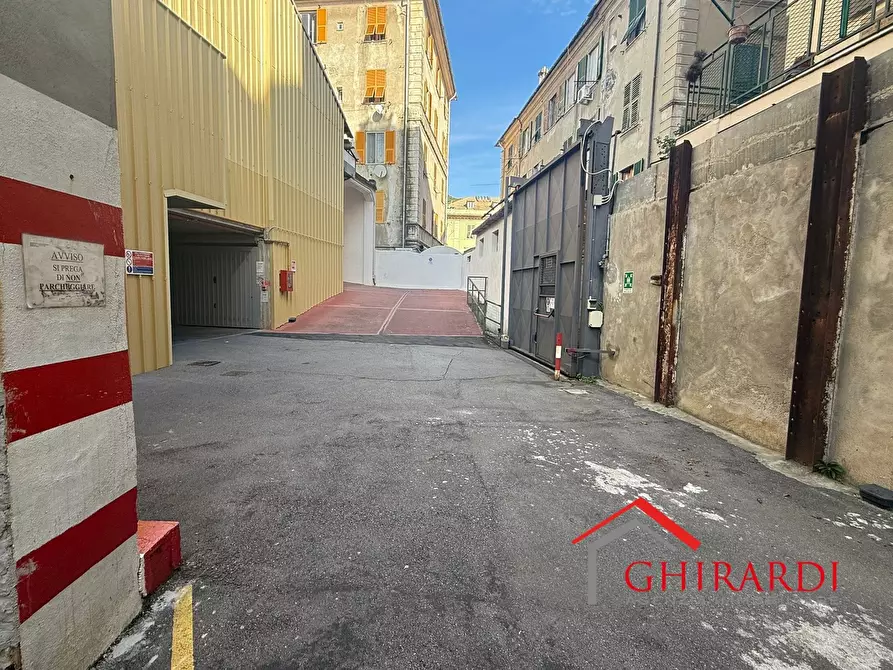 Immagine 7 di Garage in affitto  in VIA SOLIMAN a Genova