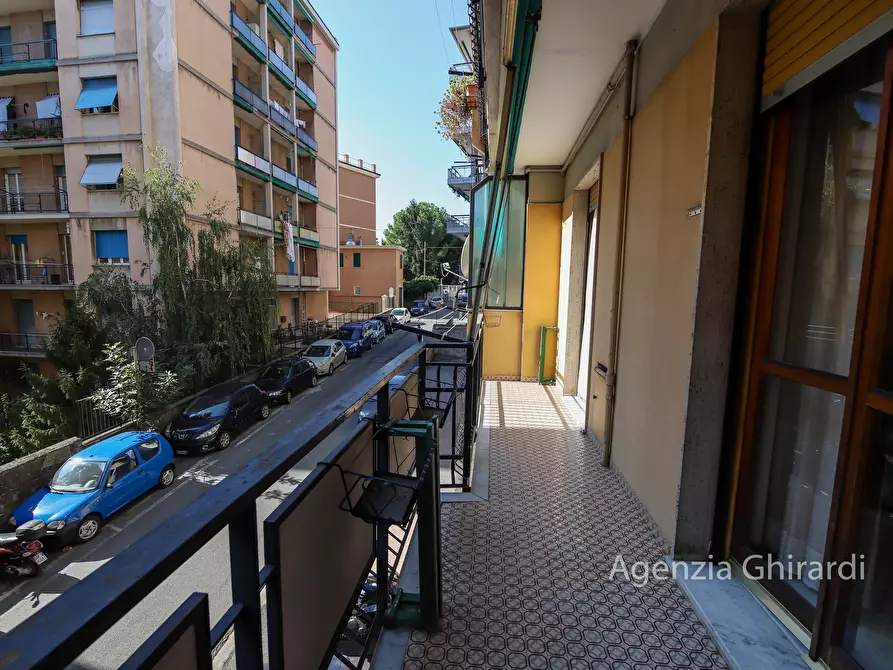 Immagine 17 di Trilocale in vendita  in Via Briscata 7 a Genova