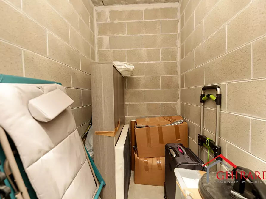 Immagine 35 di Bilocale in vendita  in VIA CIBRARIO 37 a Genova