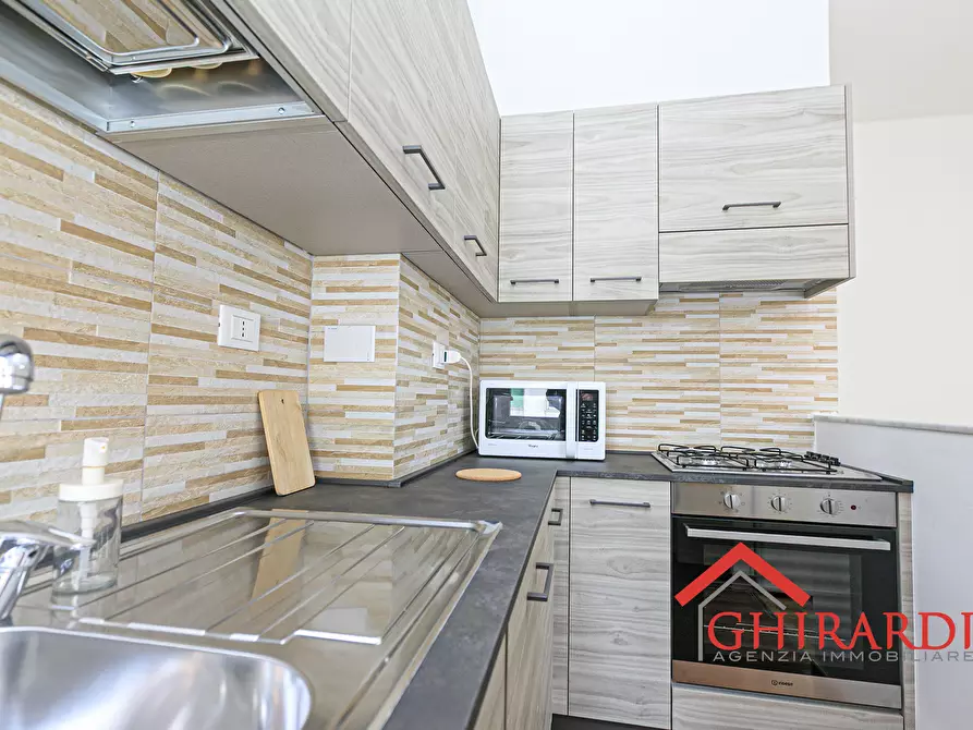 Immagine 2 di Bilocale in affitto  in Via Santa Maria della Costa 7 a Genova