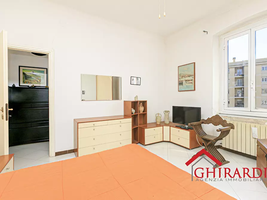 Immagine 21 di Trilocale in vendita  in Via Pier Domenico da Bissone 4 a Genova