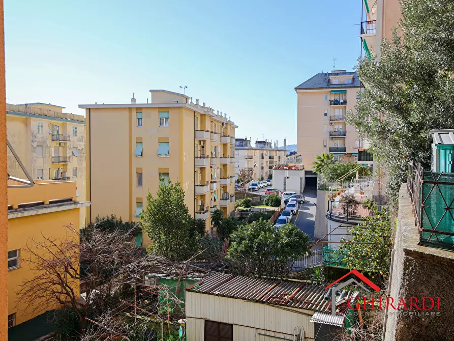 Immagine 28 di Bilocale in vendita  in VIA MURTOLA 62 a Genova