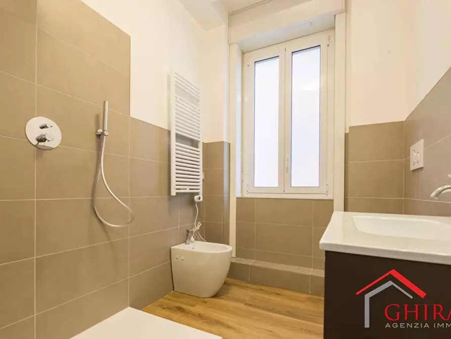 Immagine 26 di Quadrilocale in vendita  in Corso Andrea Podestà 8 a Genova