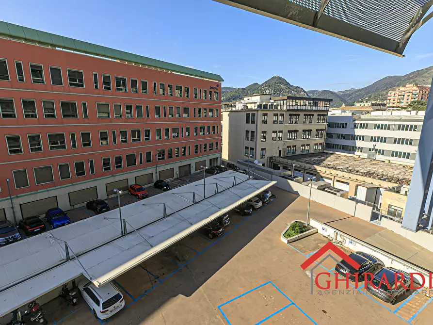 Immagine 26 di Ufficio in affitto  in Via Enrico Albareto 21 a Genova