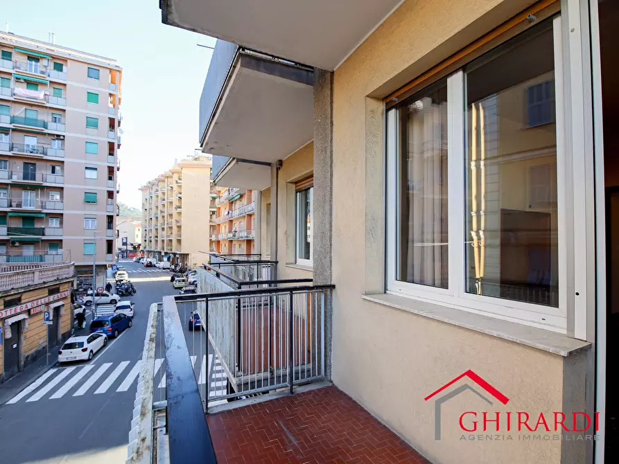 Immagine 36 di Quadrilocale in affitto  in Via Borzoli 10 a Genova