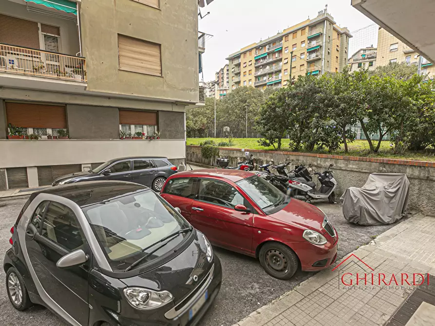 Immagine 37 di Quadrilocale in affitto  in VIA BORZOLI 6A a Genova