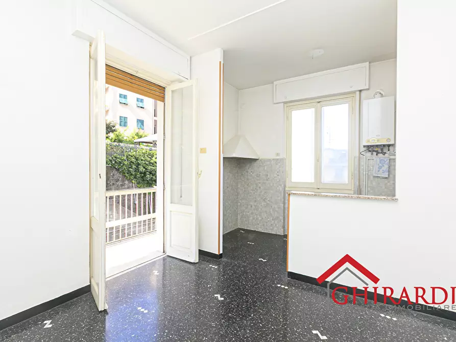 Immagine 1 di Bilocale in vendita  in Via Antonio Sant'Elia 21 a Genova