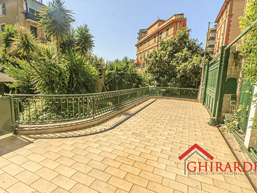 Immagine 29 di Trilocale in affitto  in VIA DON LUIGI PERRONE 23 a Genova